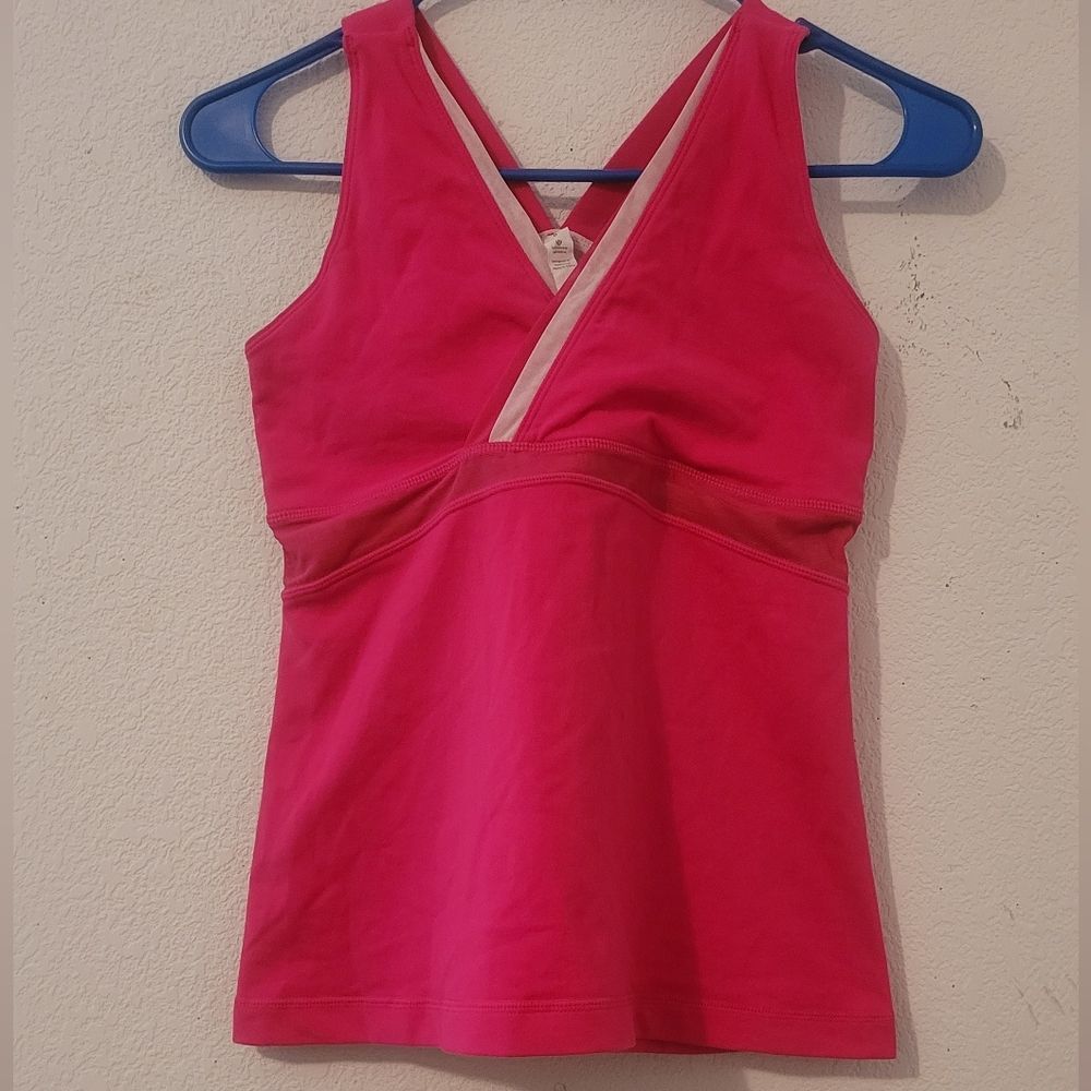 Lululemon tank top size 8 women